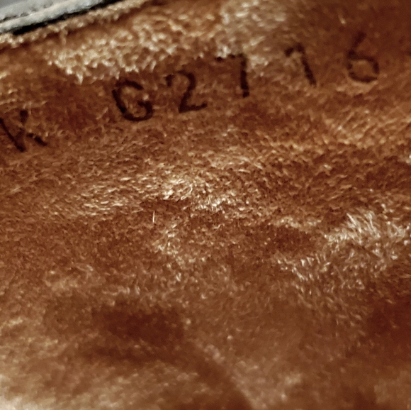 CHANEL CC Logo Vtg. Brown Platform Clogs Brass Accent Flawless On Trend Rare - Picture 12 of 14